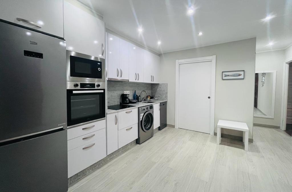 Apartamento adosado con terraza en Playa América, Nigrán Exterior foto